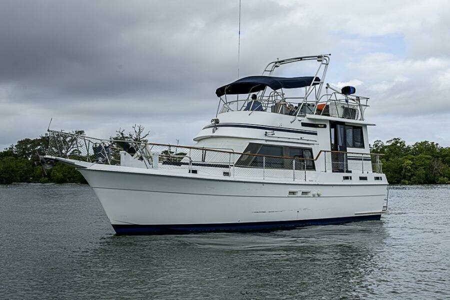 1985 Gulfstar 44 Motor Yacht