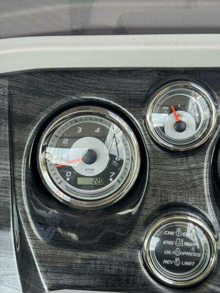 2021 Avalon 2485 ENTERTAINER