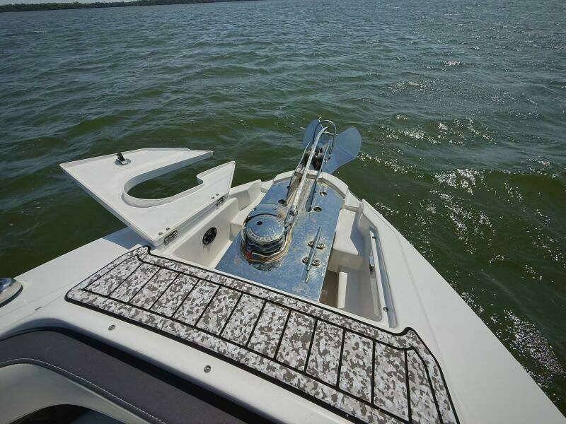 2020 Monterey 29 305SSD