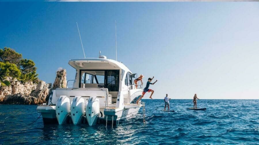 2026 Beneteau Antares 12 Coupe