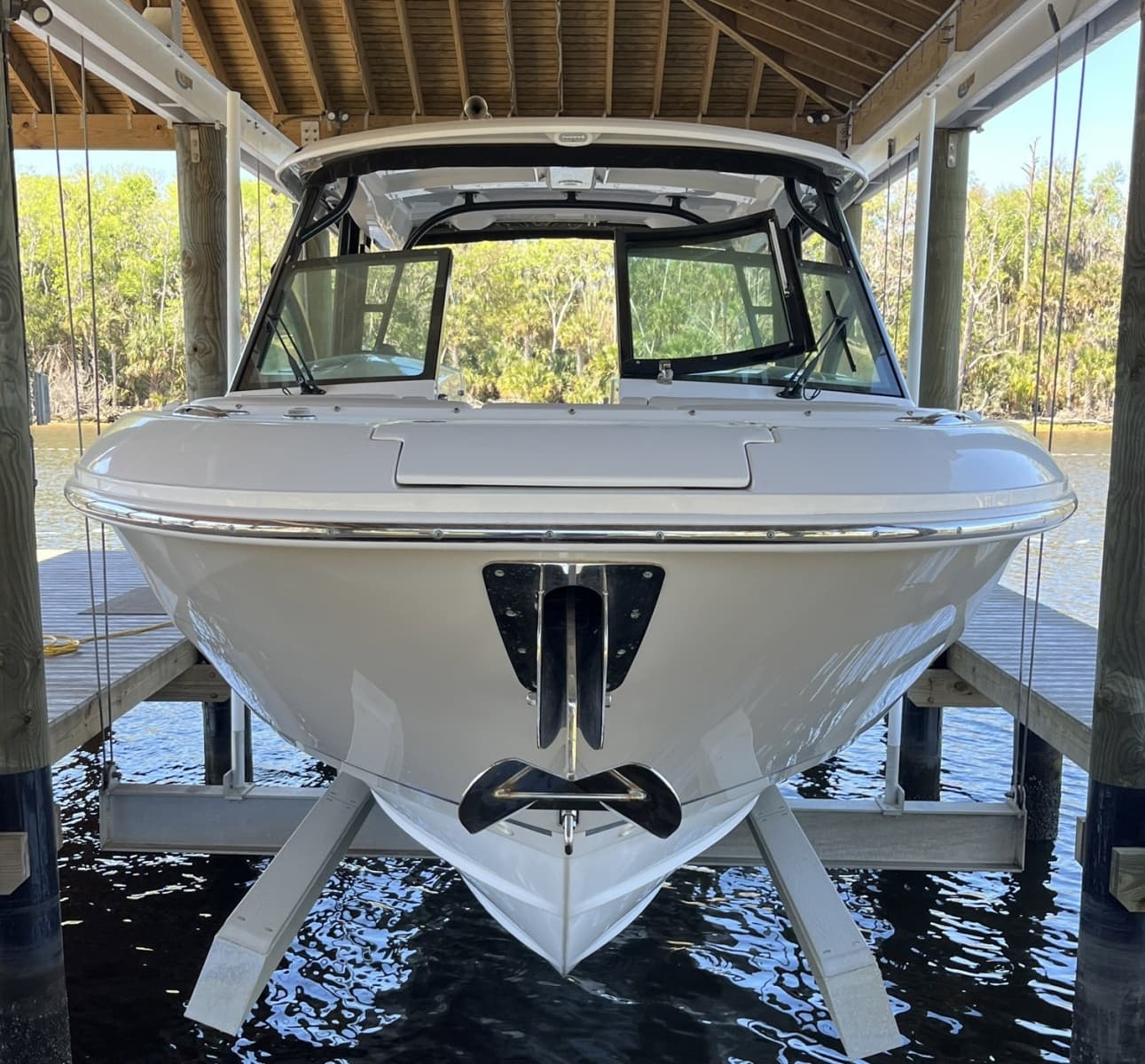 2022 Boston Whaler 320 Vantage