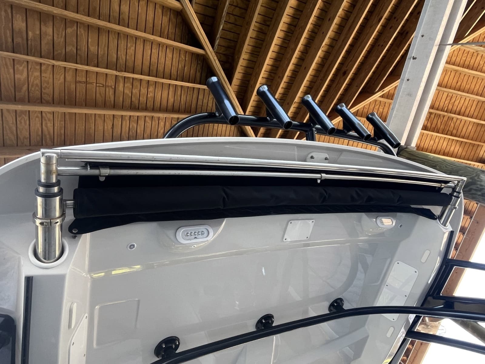 2022 Boston Whaler 320 Vantage