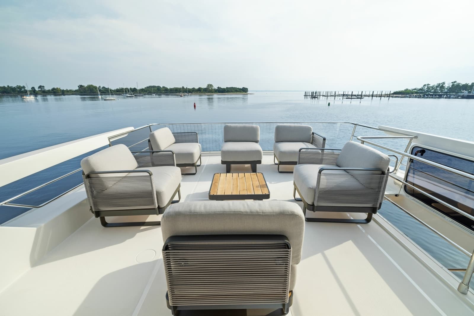 2024 Absolute Navetta 64