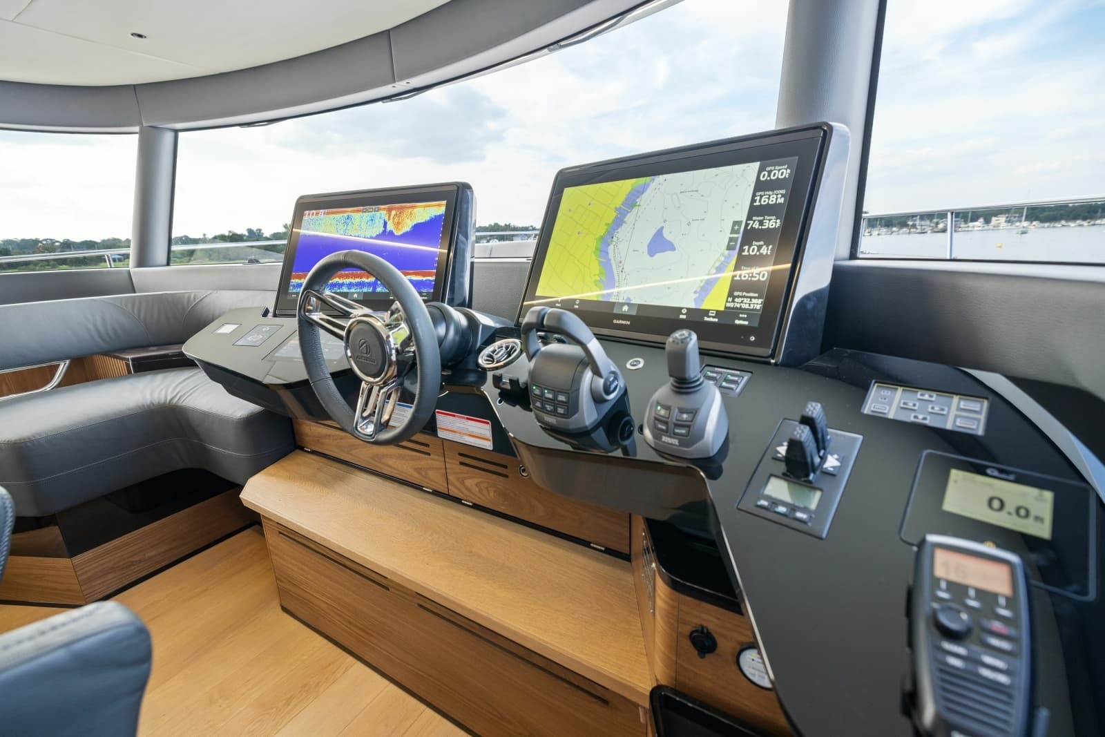 2024 Absolute Navetta 64