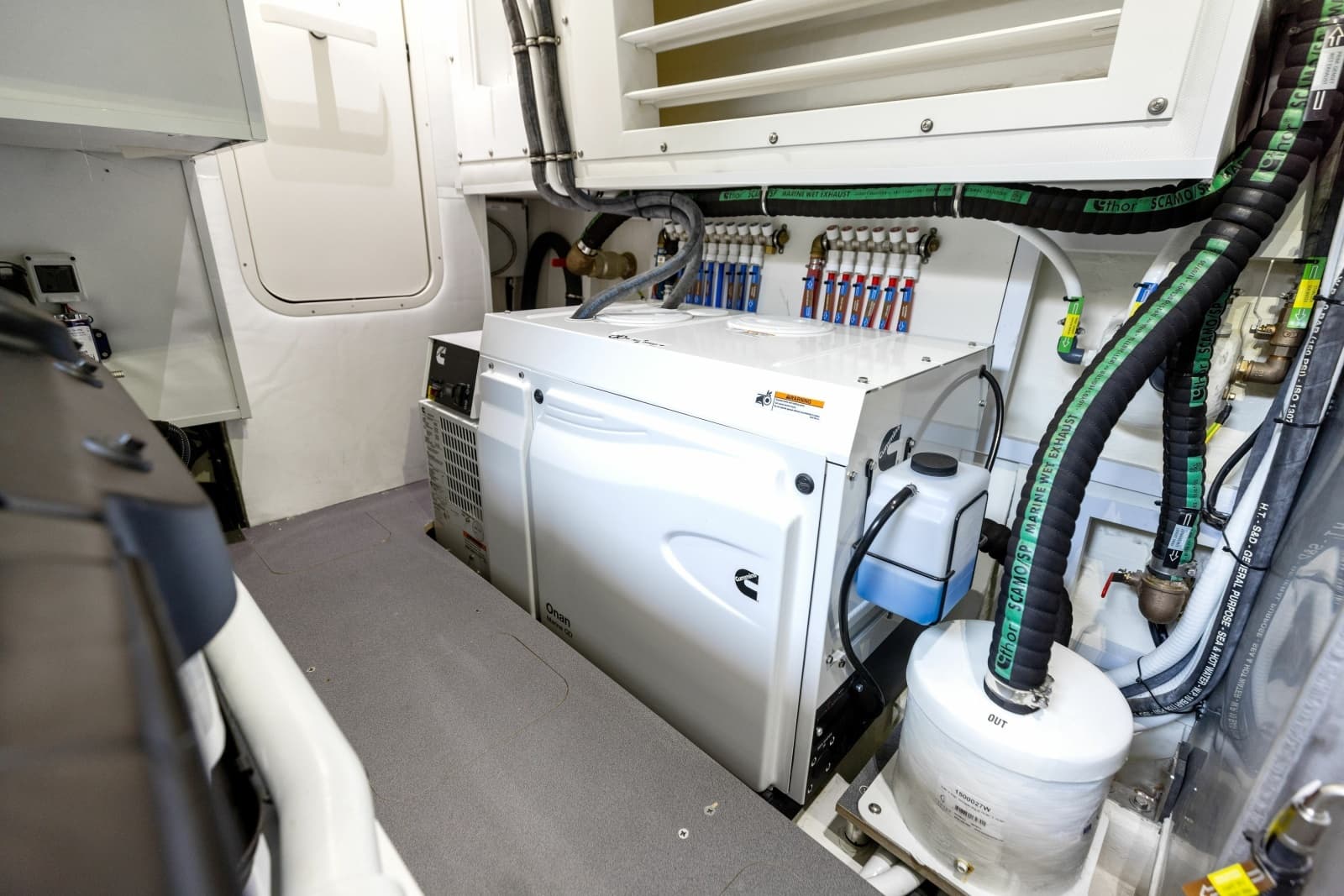 2024 Absolute Navetta 64