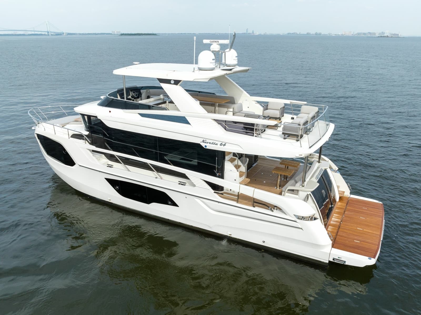 2024 Absolute Navetta 64