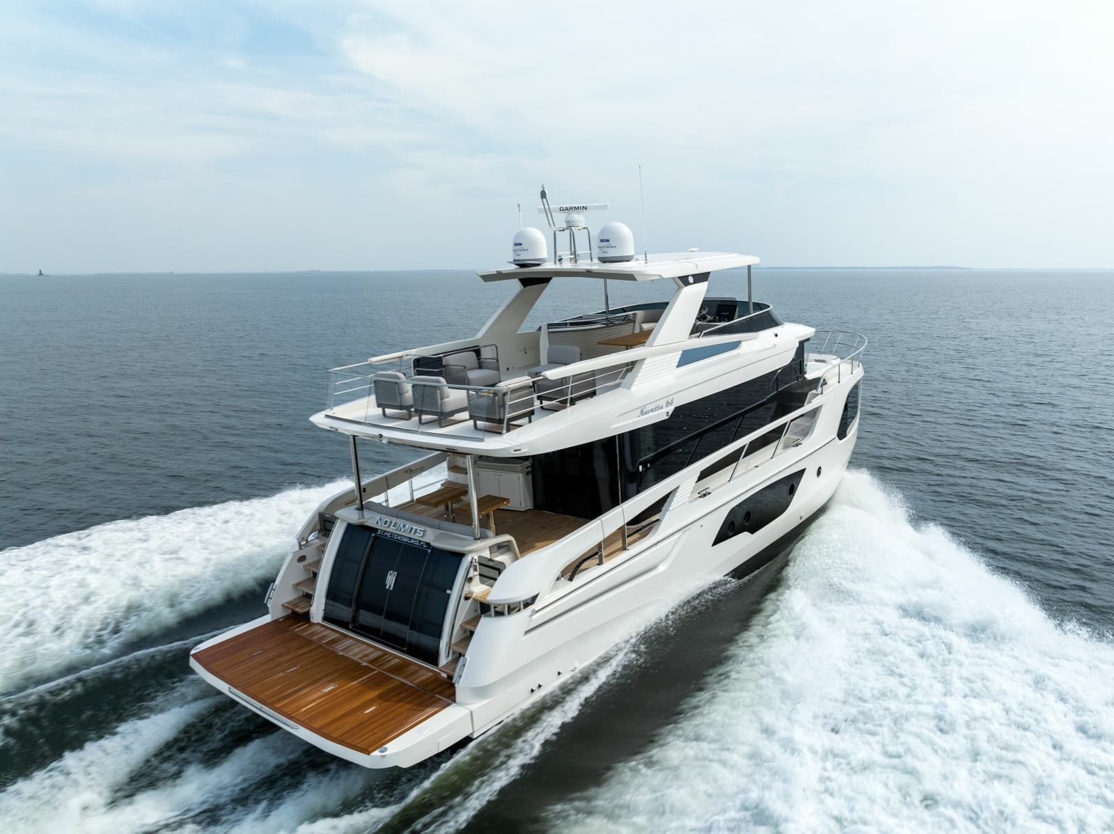 2024 Absolute Navetta 64