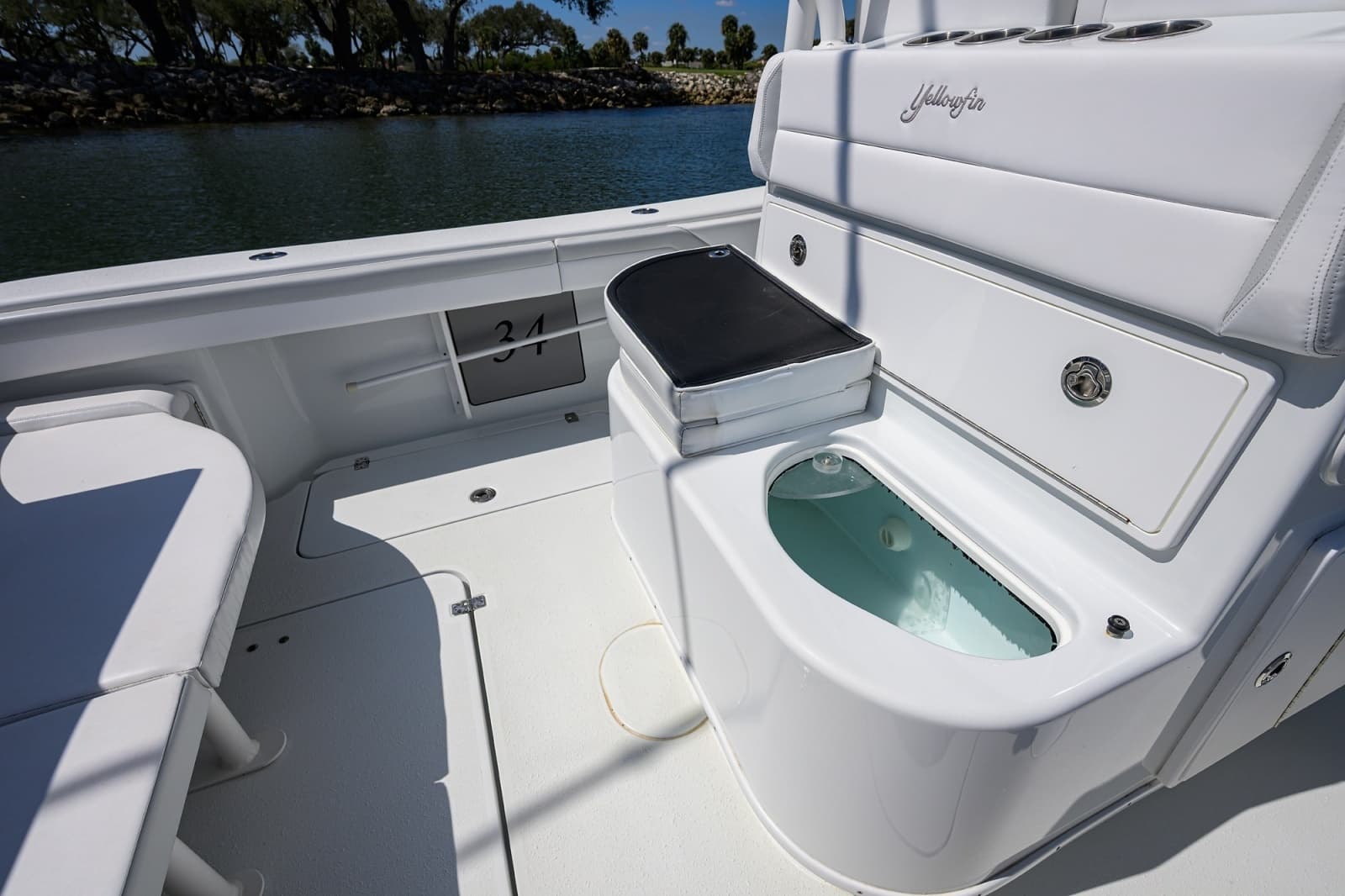 2023 Yellowfin 34 Offshore