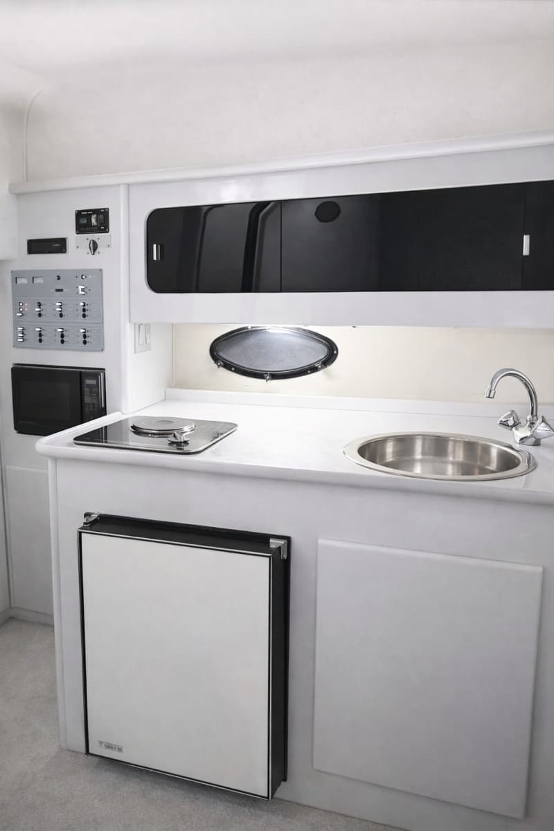 1992 Tiara Yachts 270 Sport