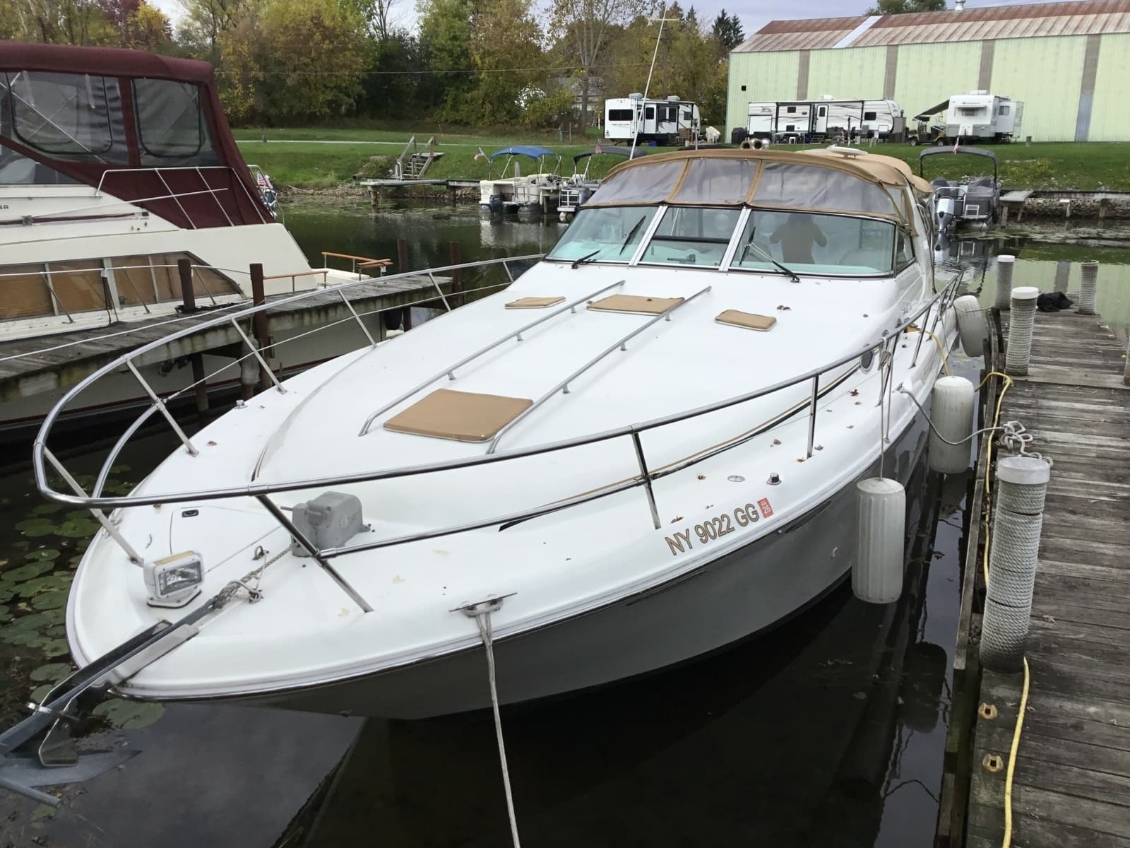1995 Sea Ray Sun Dancer 370