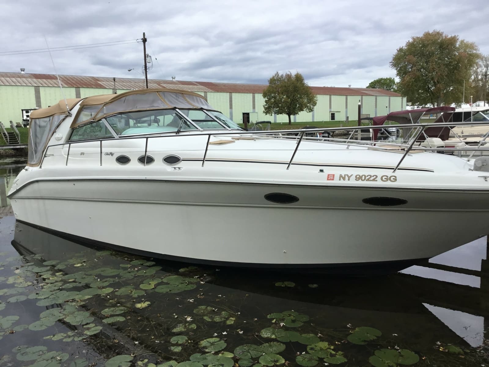 1995 Sea Ray Sun Dancer 370