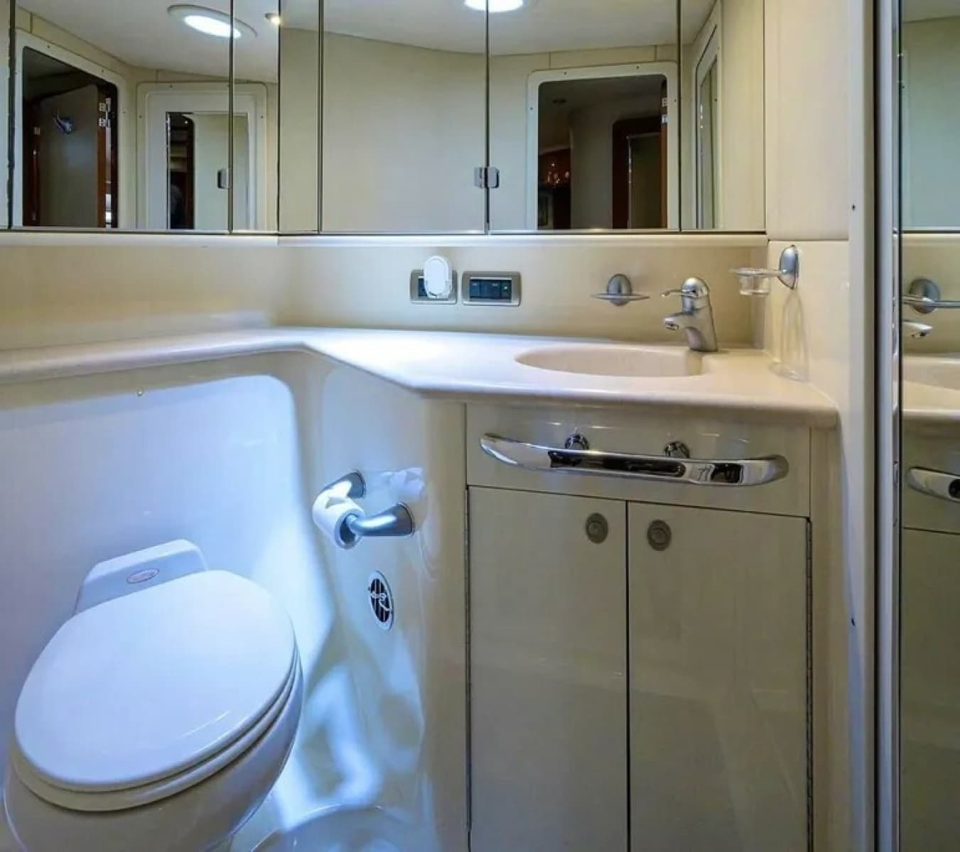 2004 Sea Ray 550 Sundancer