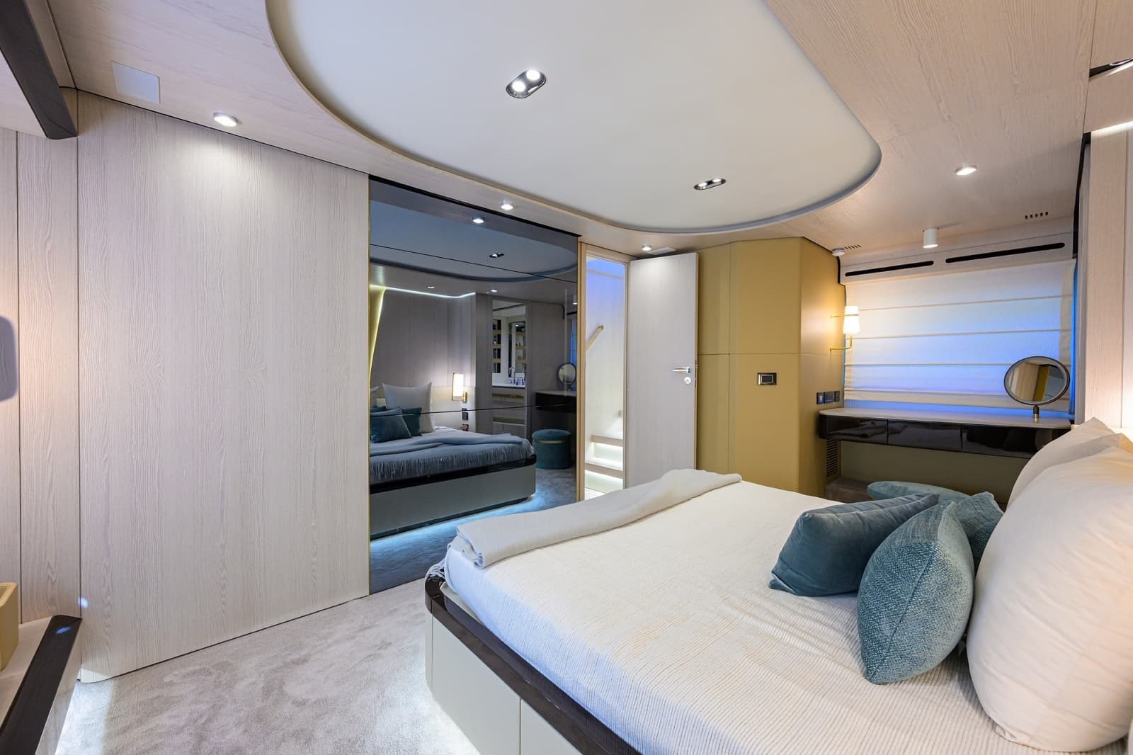 Azimut 78 - DT78 - Master Stateroom