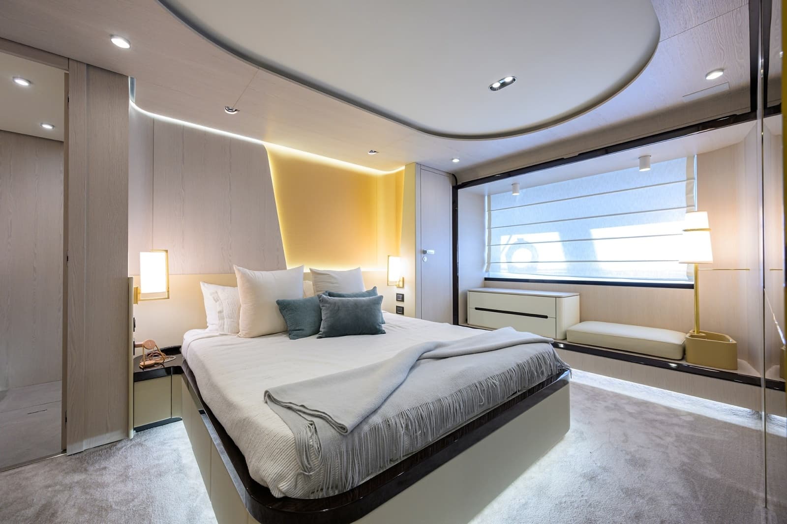 Azimut 78 - DT78 - Master Stateroom