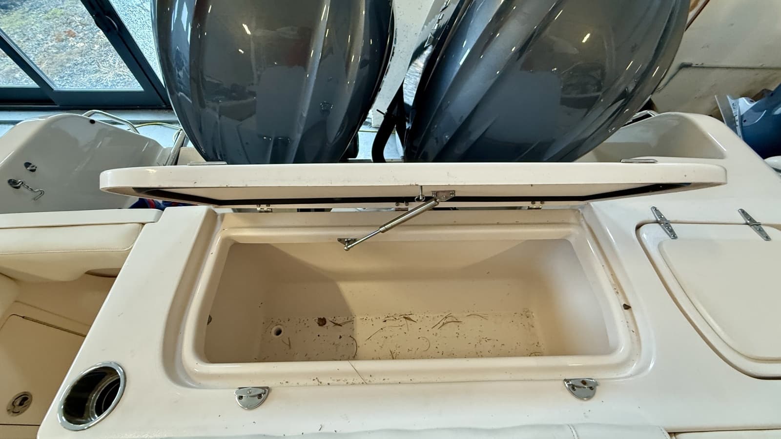 2023 Grady-White Freedom 285