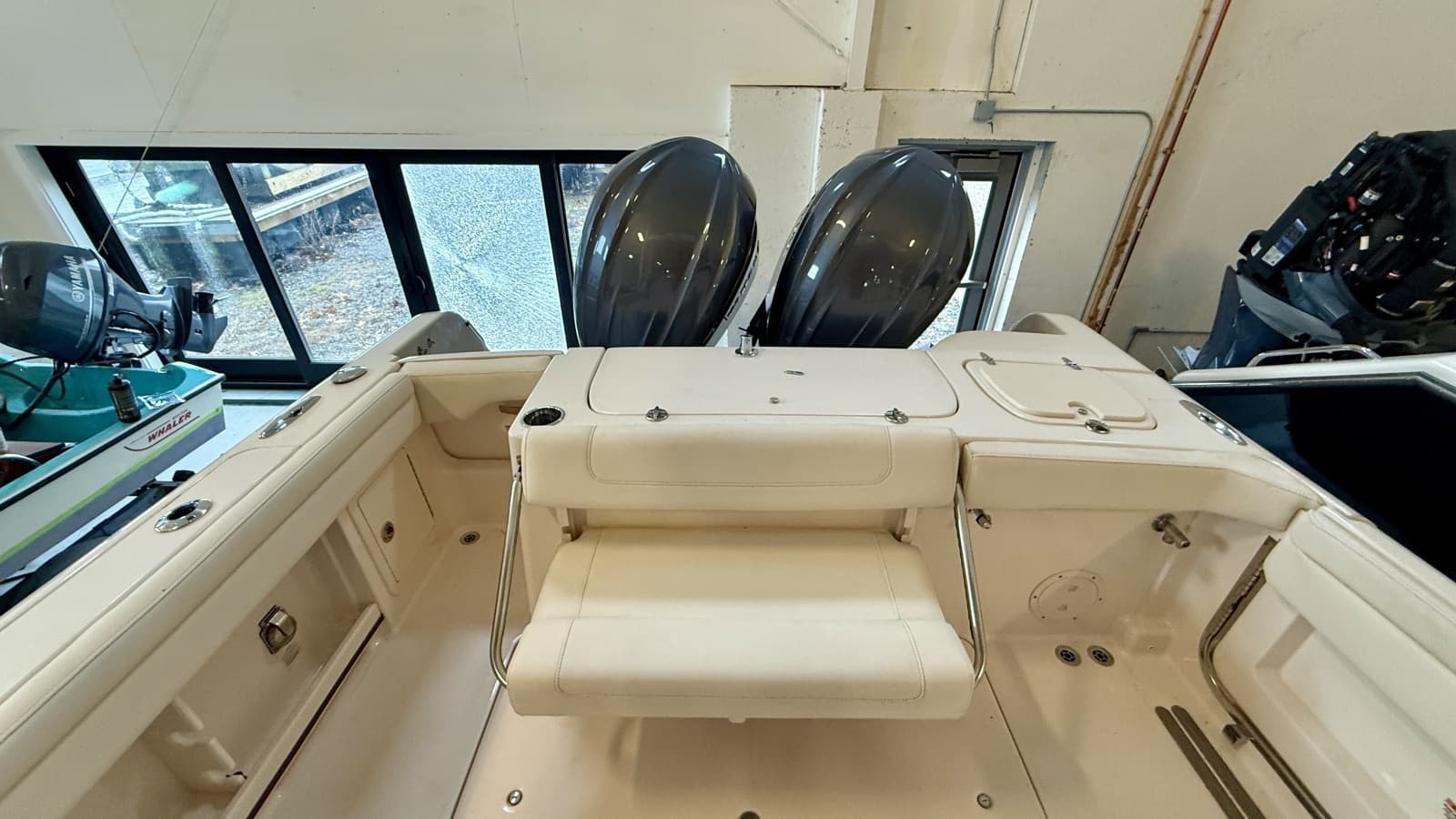 2023 Grady-White Freedom 285