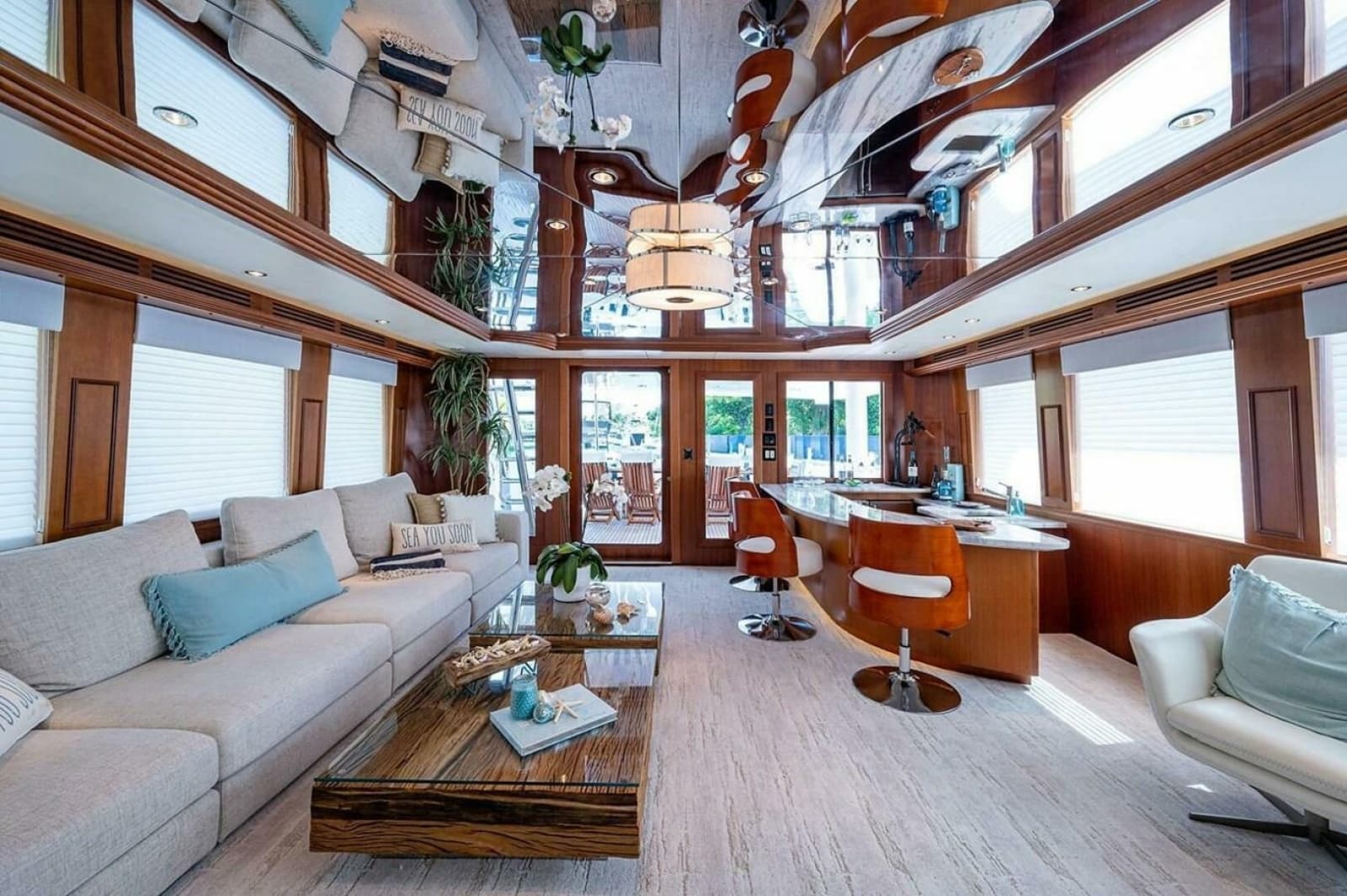 2003 Hatteras 100 Raised Pilothouse