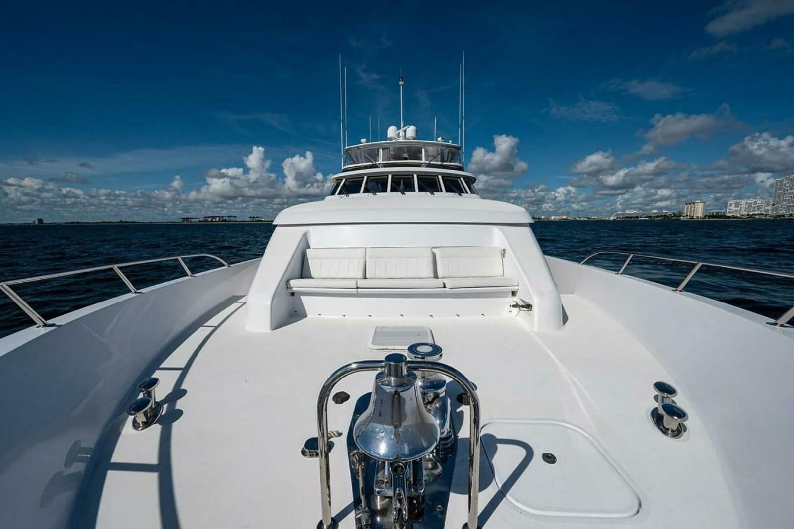 2003 Hatteras 100 Raised Pilothouse