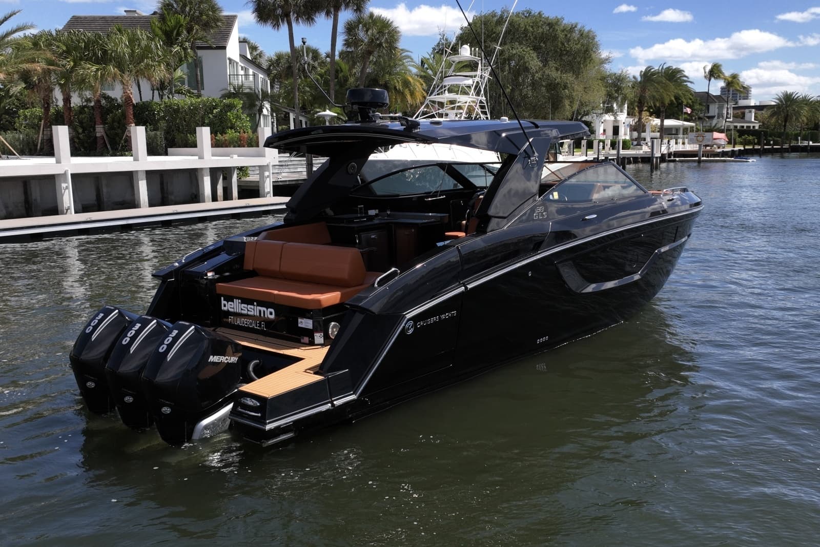 2022 Cruisers Yachts 38 GLS OB