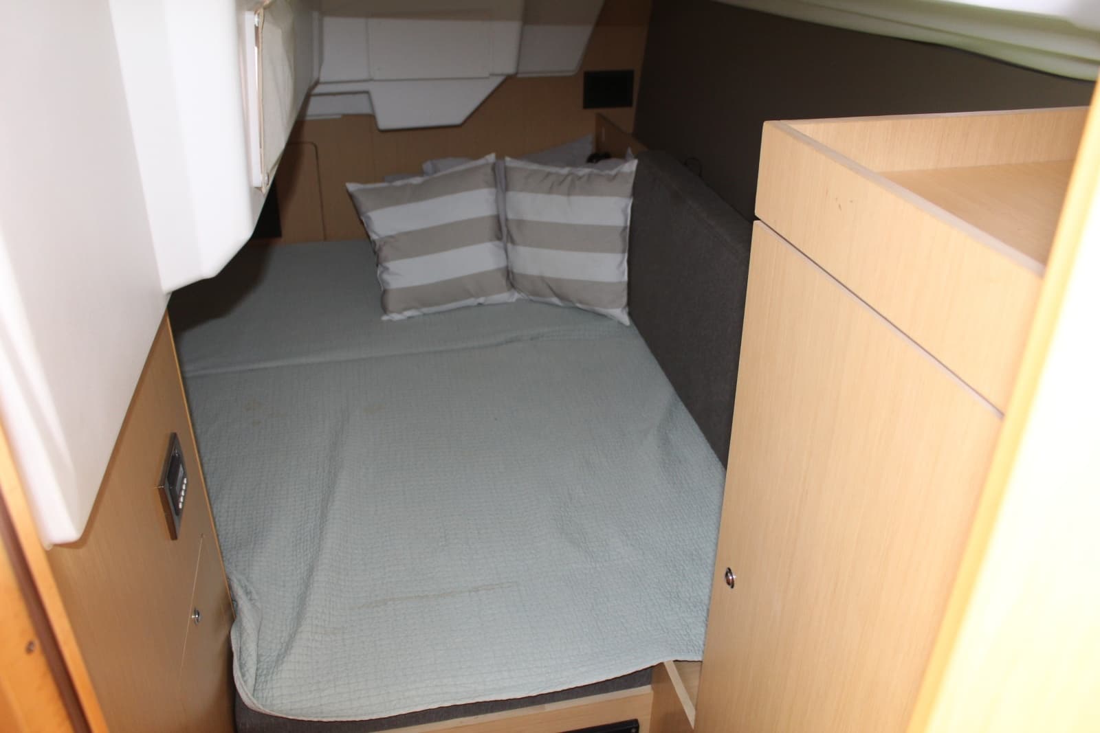 2016 Beneteau 35 Oceanis