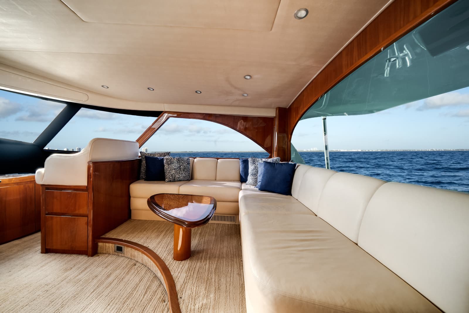 2015 Viking 70 CV ENCLOSED BRIDGE