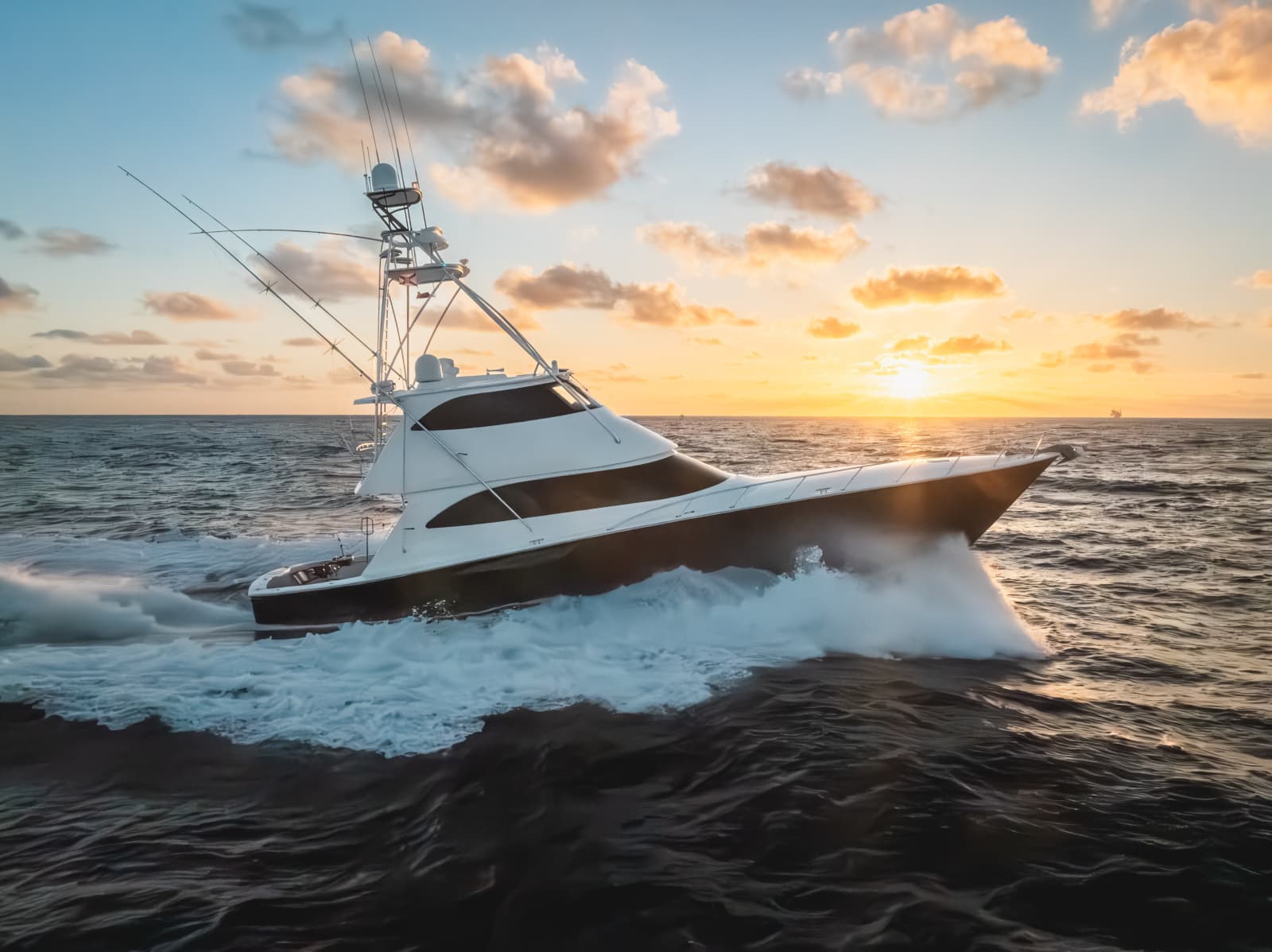 2015 Viking 70 CV ENCLOSED BRIDGE