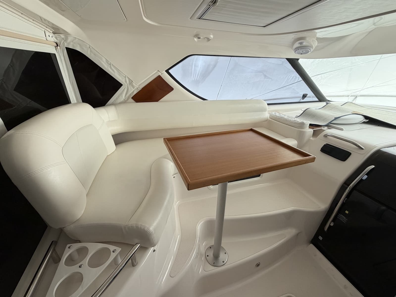 2006 Tiara Yachts 43 Sovran