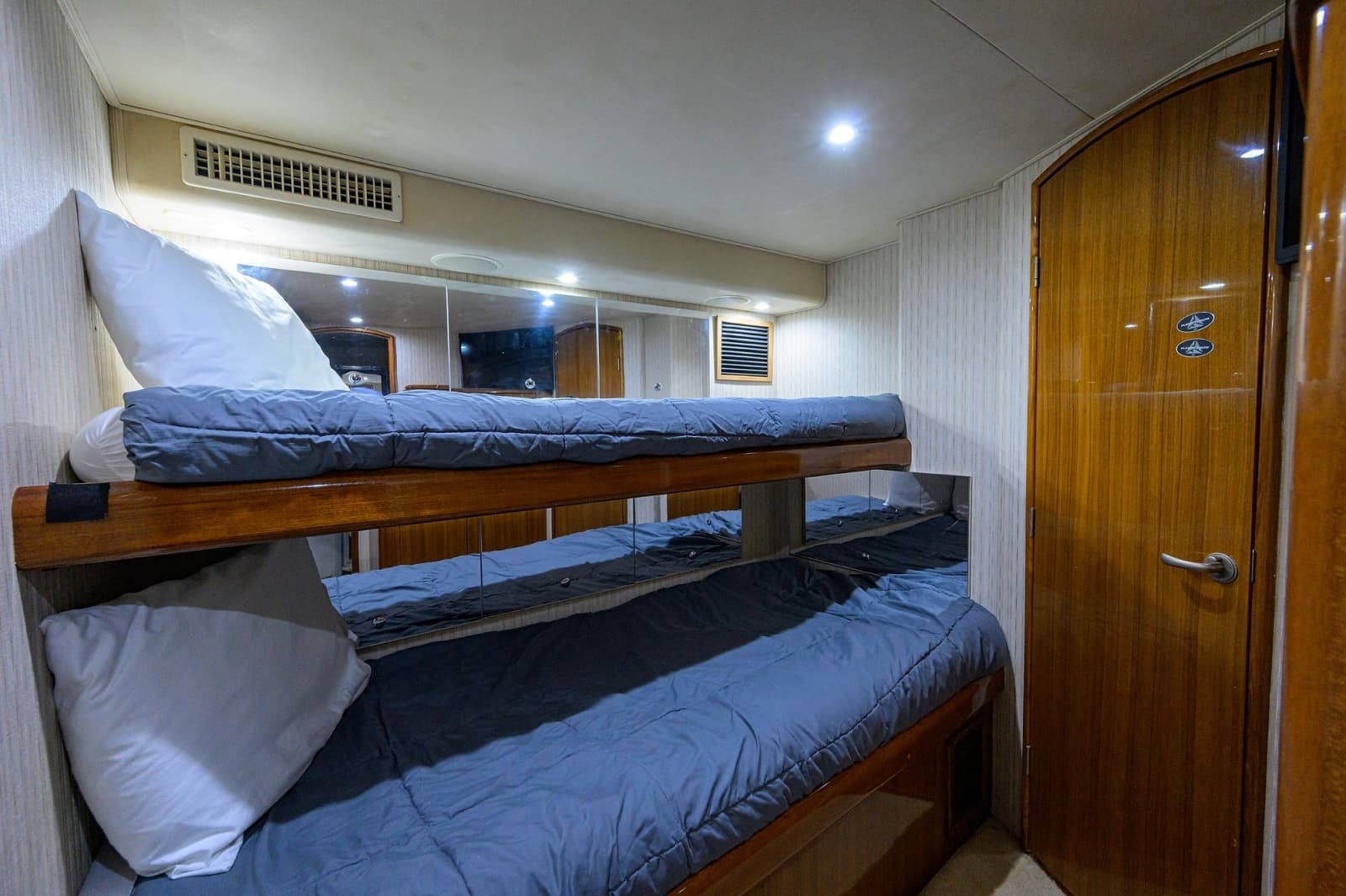 Viking 68 - BLOWFISH3 - Crew Quaters