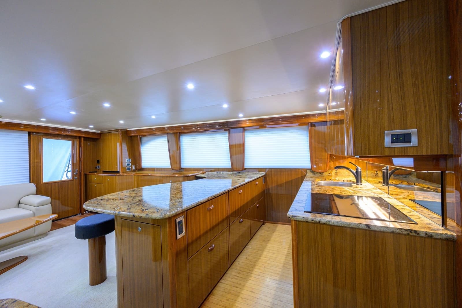 Viking 68 - BLOWFISH3 - Galley