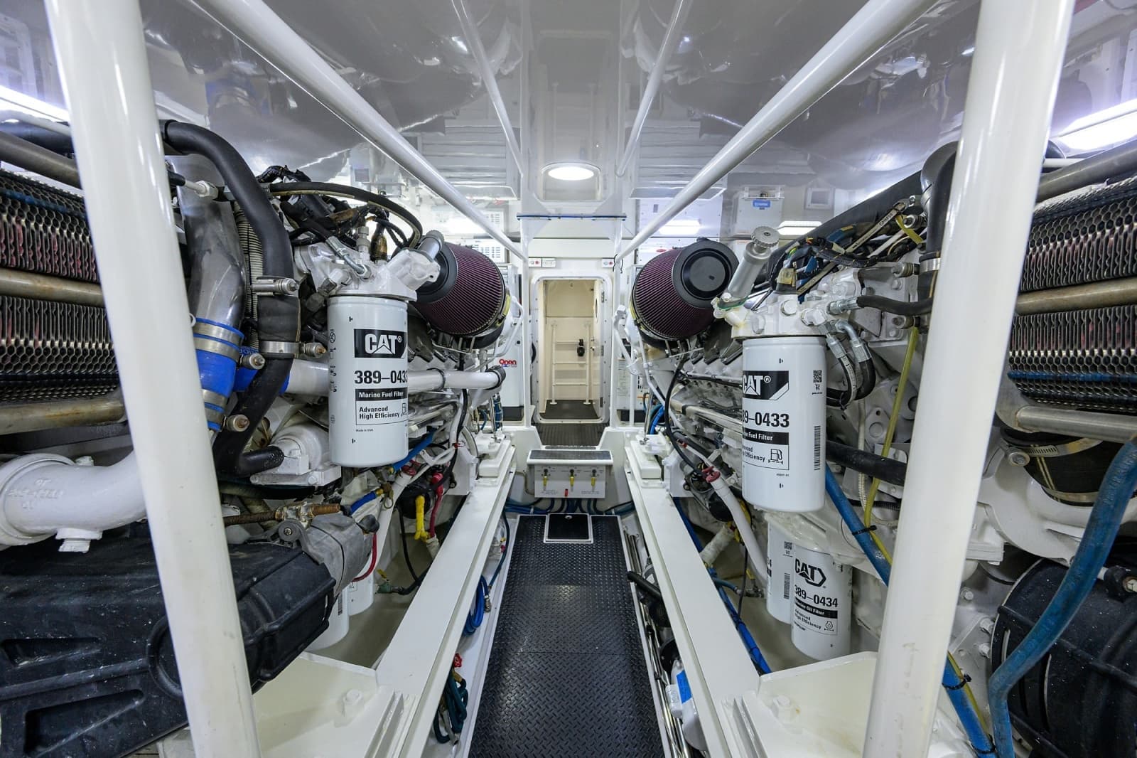 Viking 68 - BLOWFISH3 - Engine Room