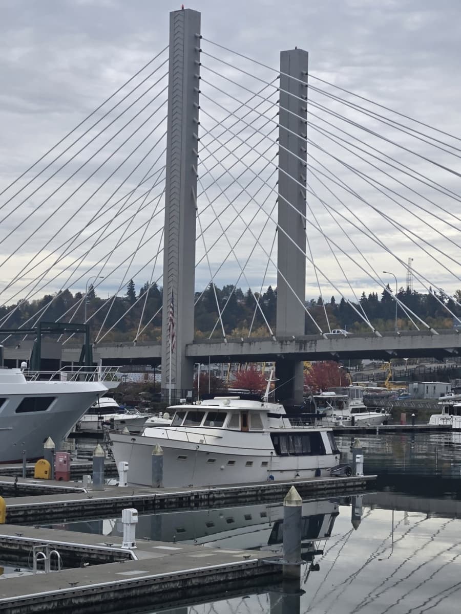 1982 Ocean Alexander 