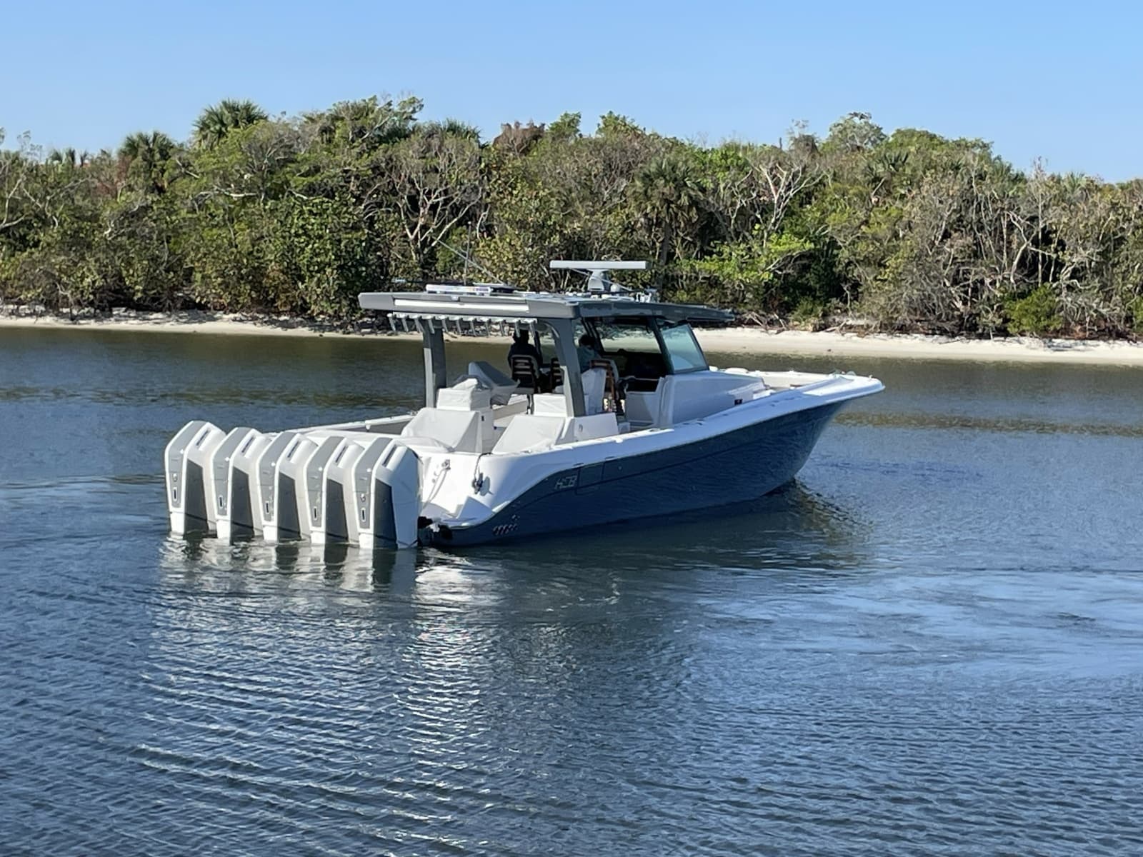 2025 HCB 56 Suenos