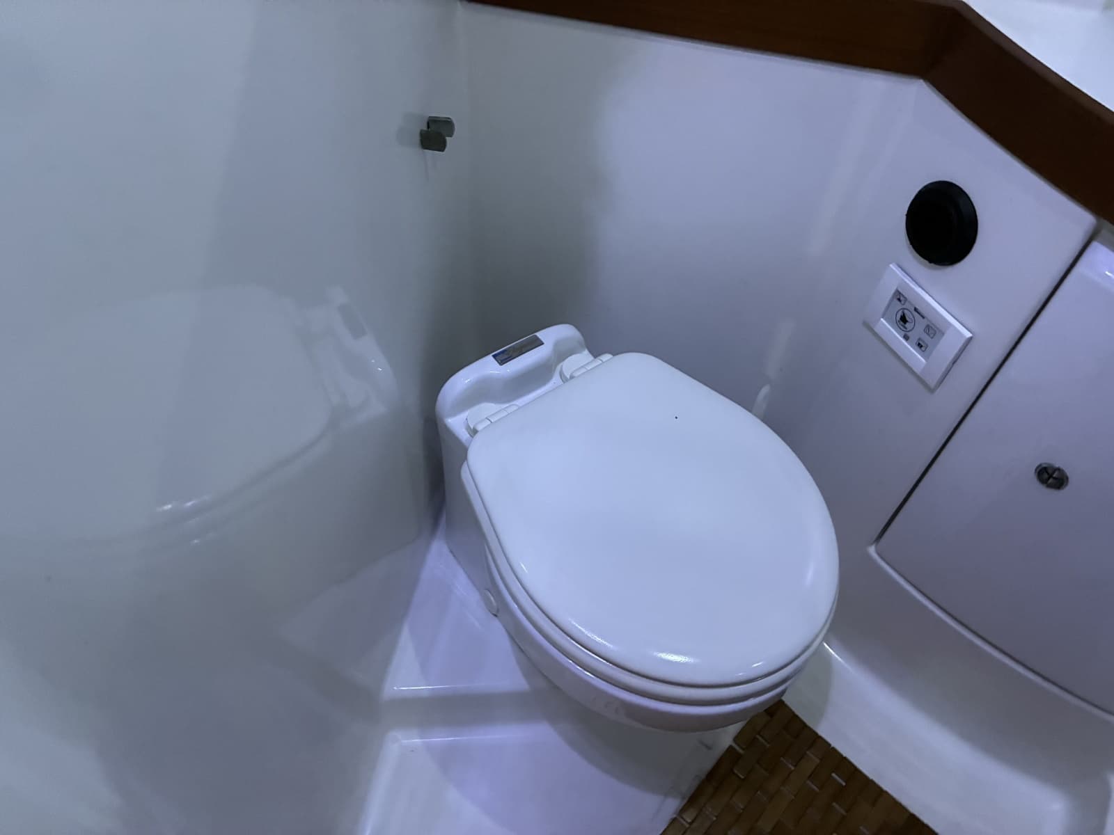 2008 Beneteau Oceanis 43 - 