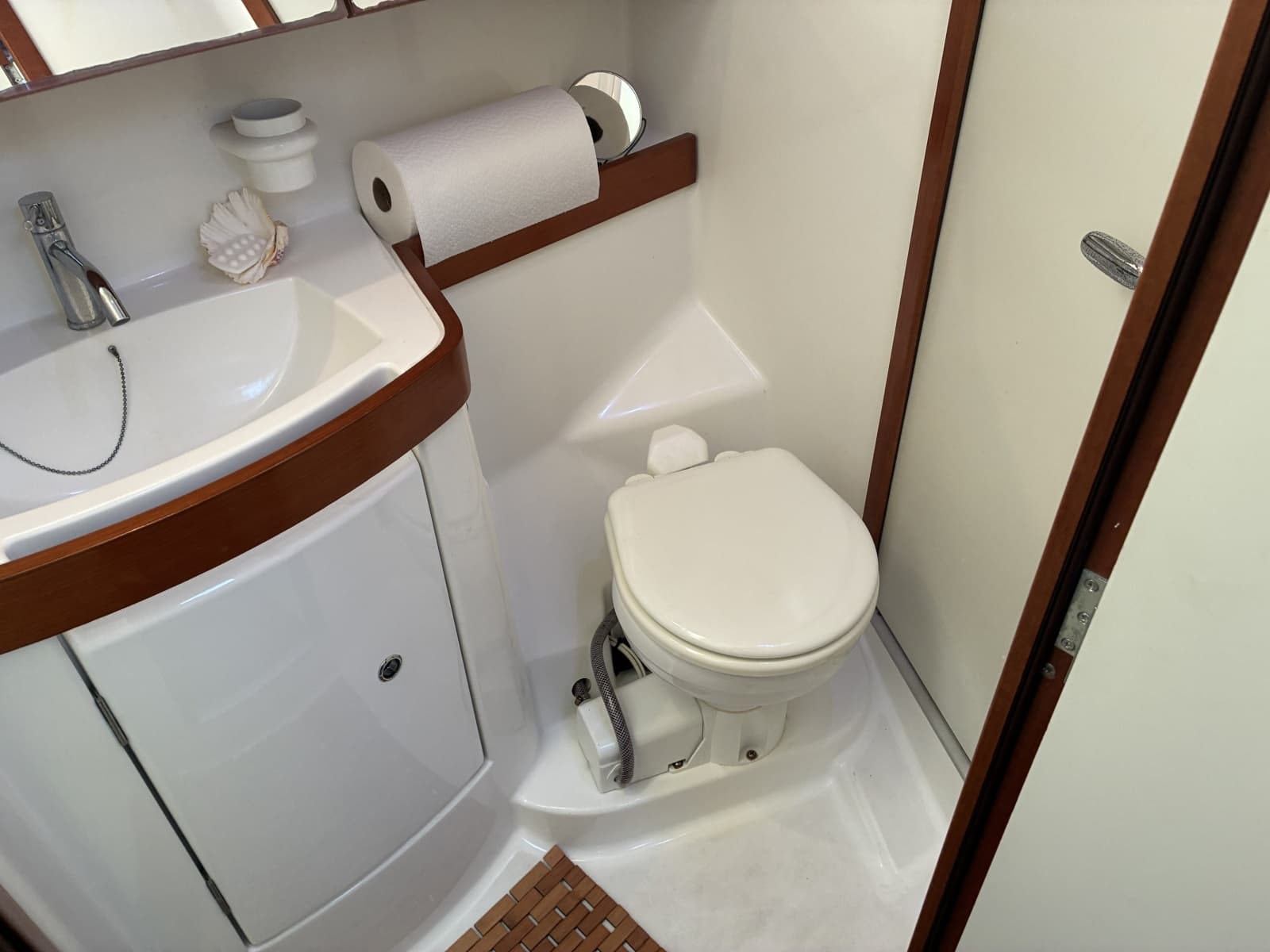 2008 Beneteau Oceanis 43 - 