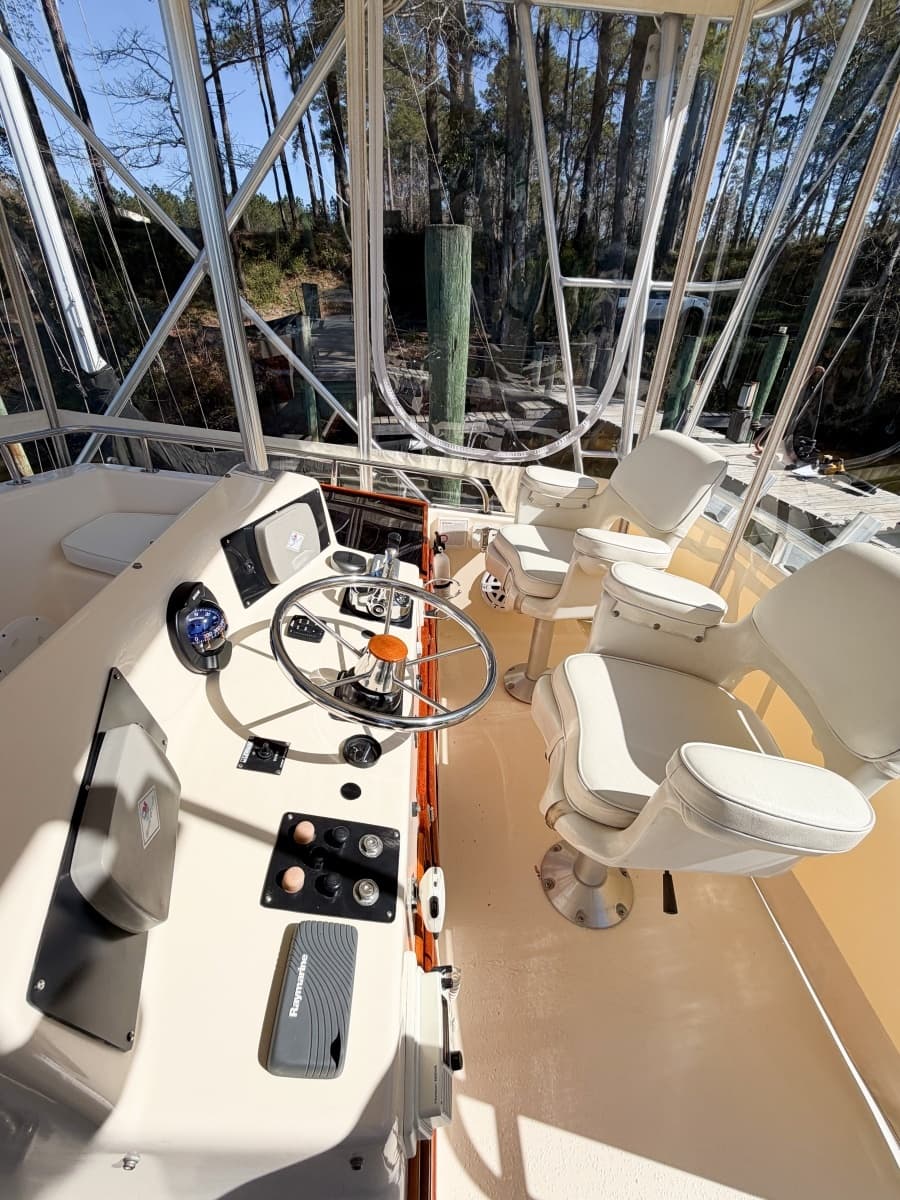 1988 Pacemaker 36 Convertible