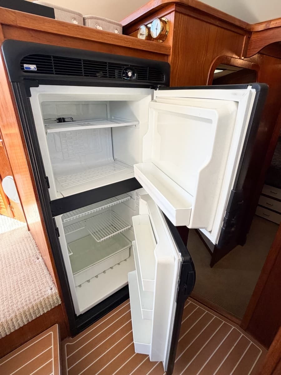 1988 Pacemaker 36 Convertible