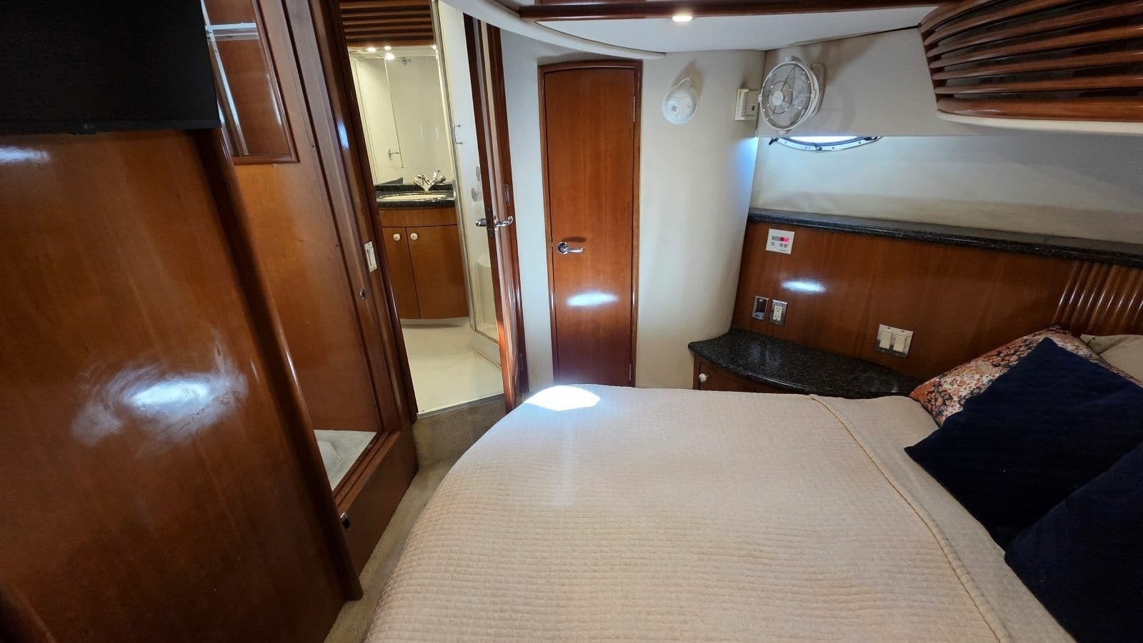 2000 Carver 450 Voyager Pilothouse