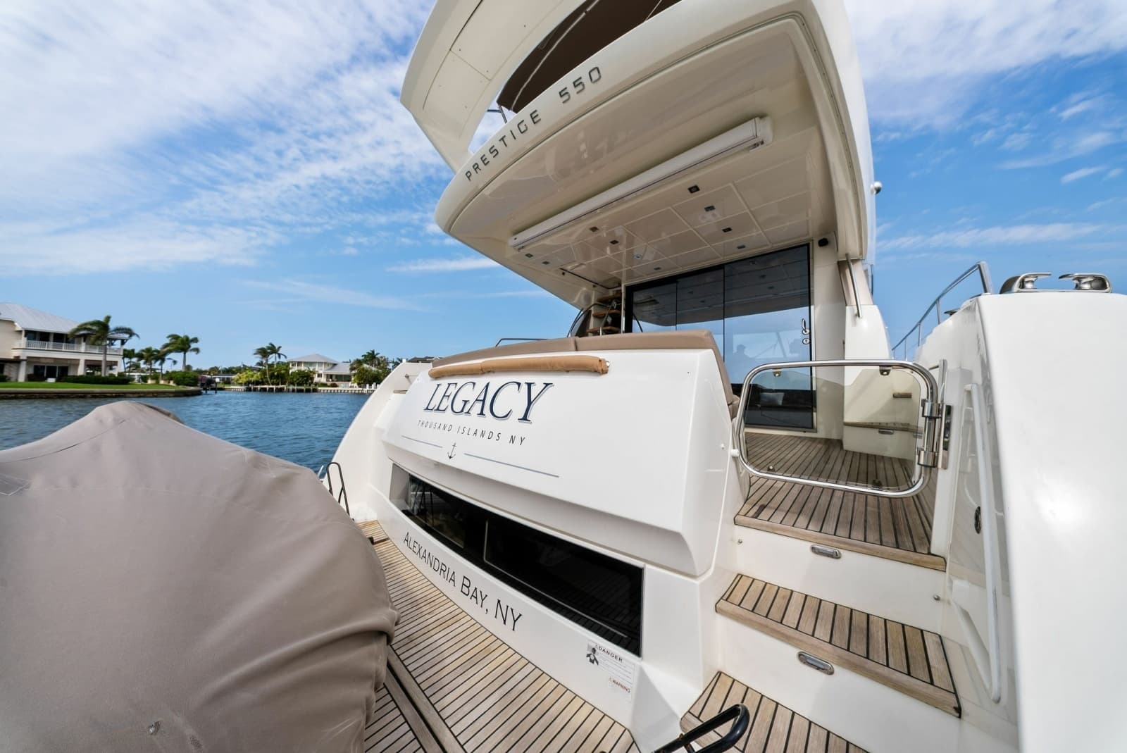 2015 Prestige 550 'Legacy'
