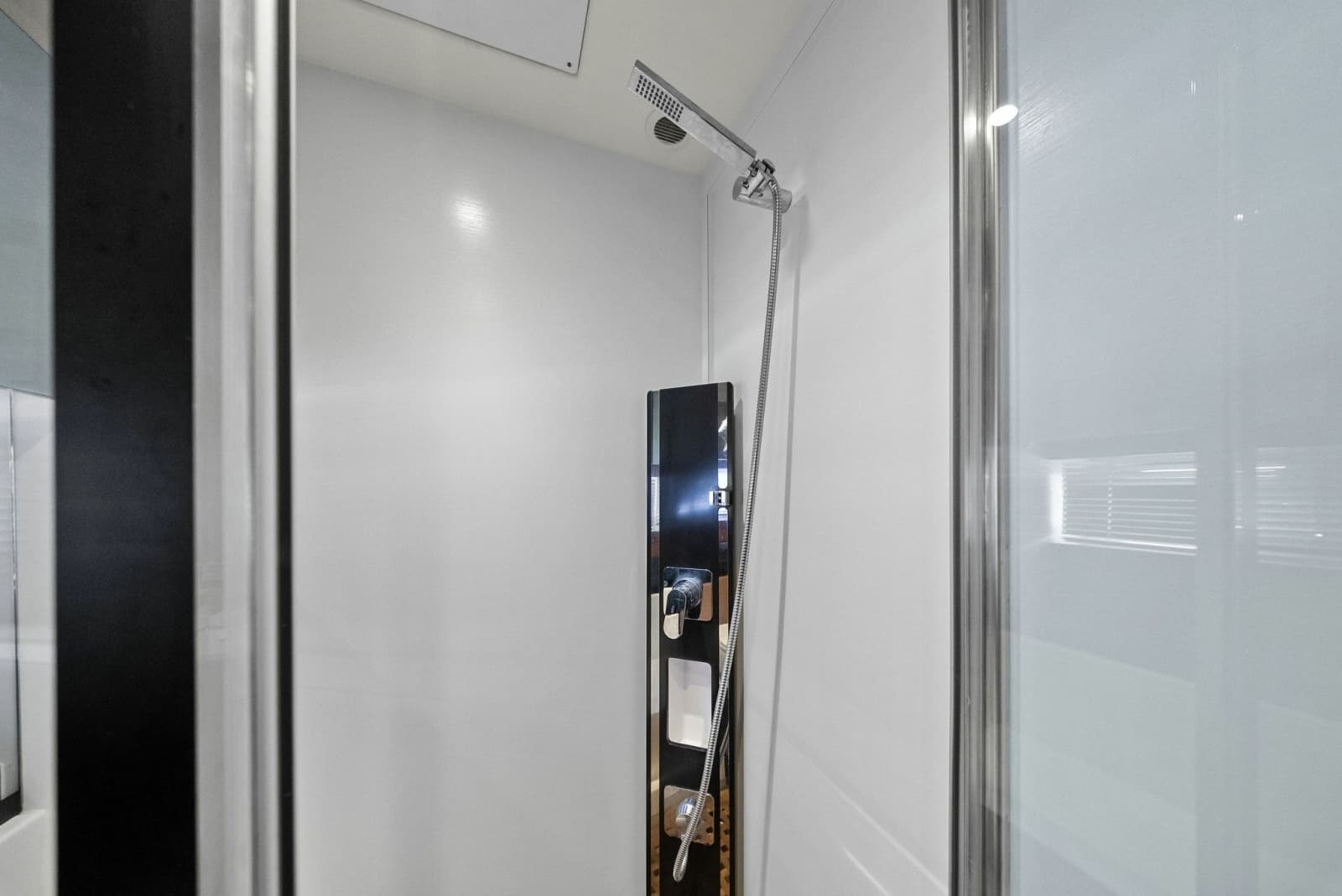 2015 Prestige 550 'Legacy'