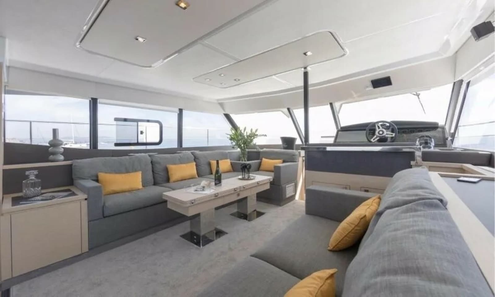 2018 Fountaine Pajot MY 44