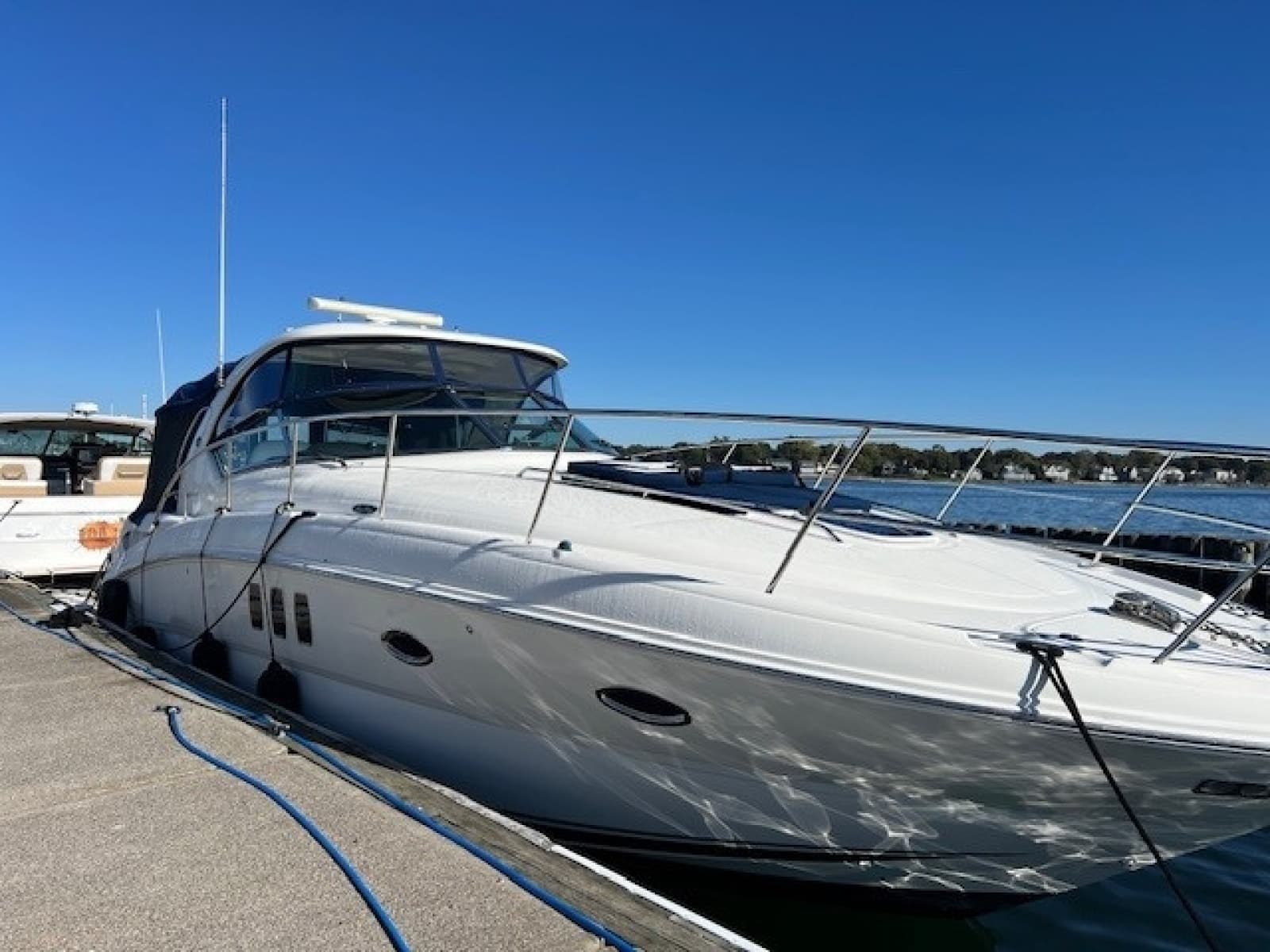 2010 Sea Ray 390 Sundancer