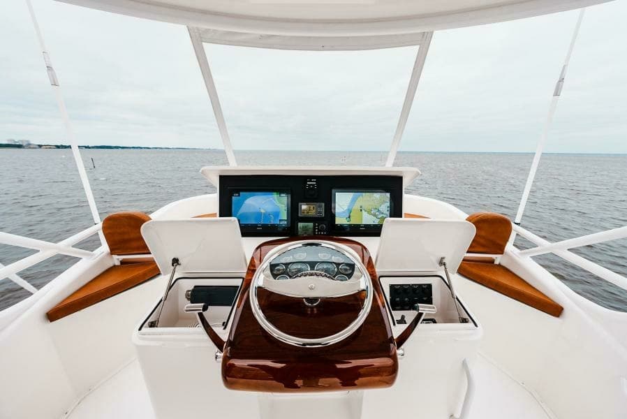 2008 Viking 68 Skybridge LIQUID APPLE  Skybridge