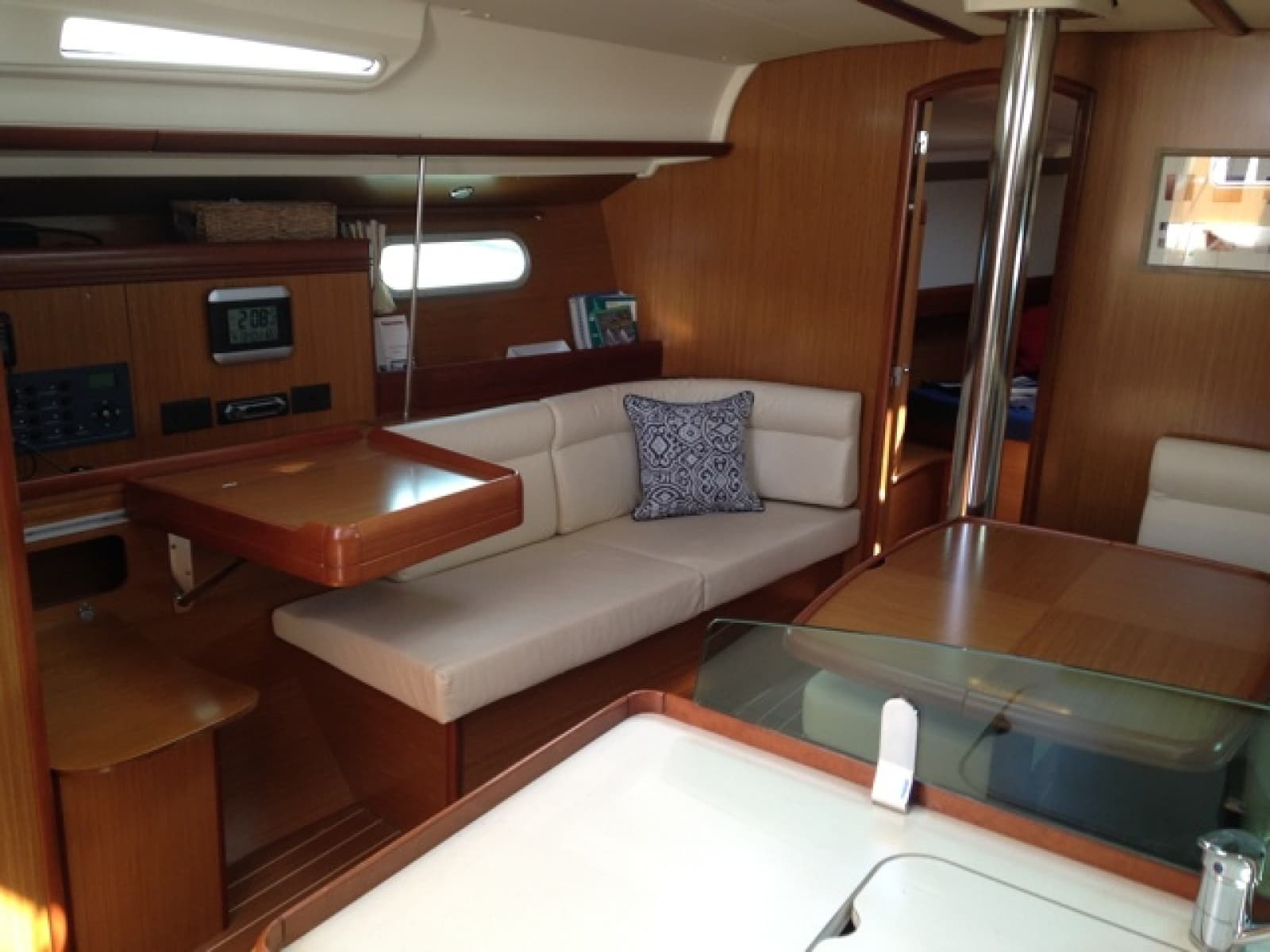 2007 Jeanneau Sun Odyssey 42i