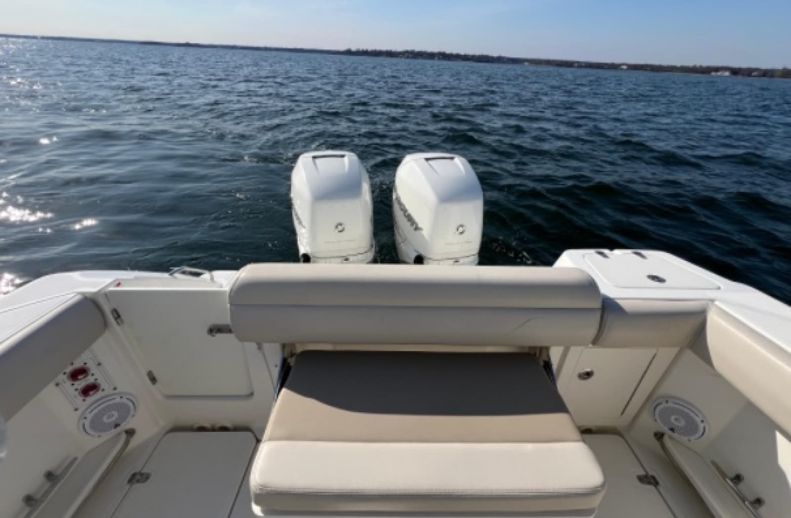 2016 Boston Whaler 280 Outrage