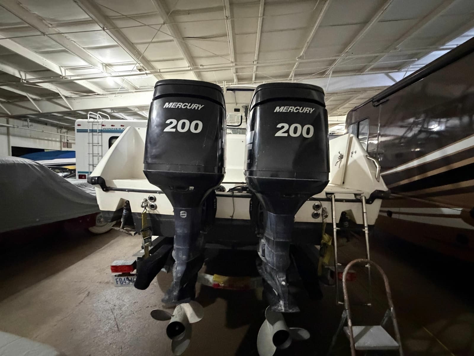 2001 Boston Whaler 26 Conquest