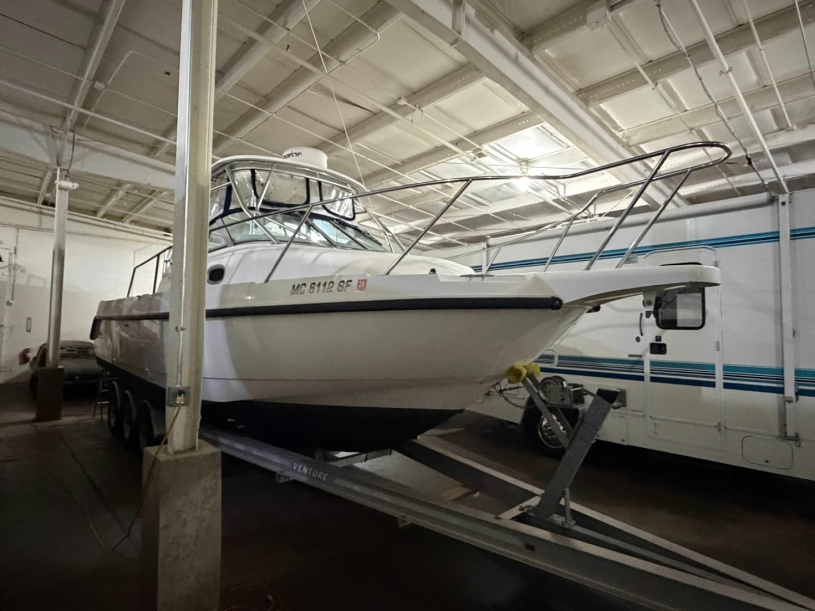 2001 Boston Whaler 26 Conquest