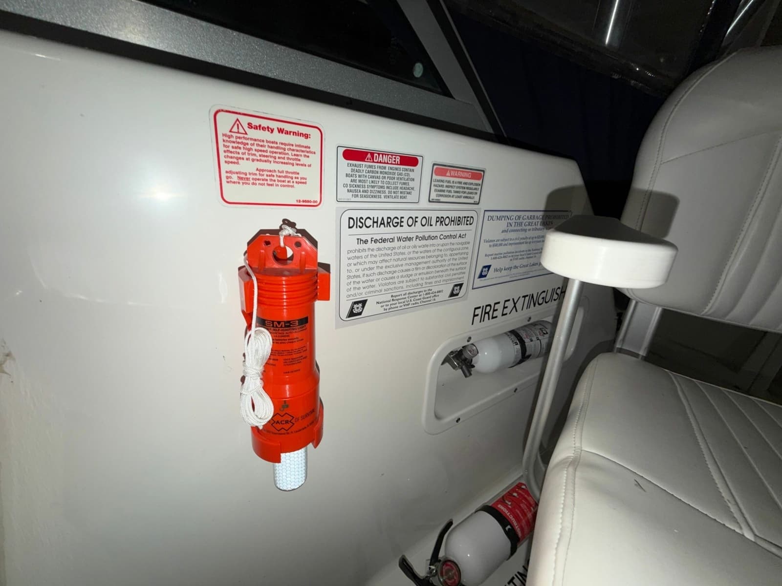 2001 Boston Whaler 26 Conquest