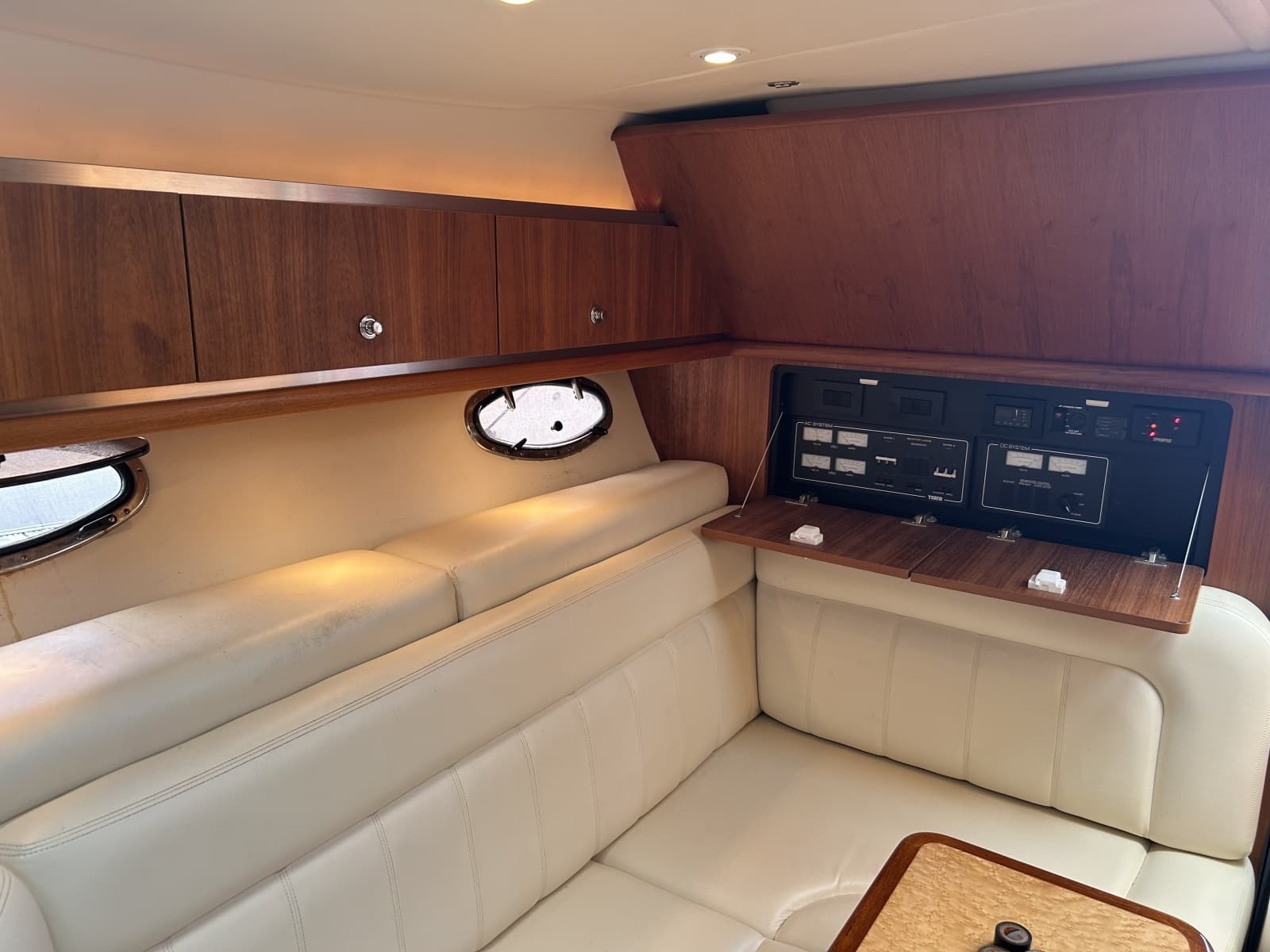 2007 Tiara Yachts 3200 Open