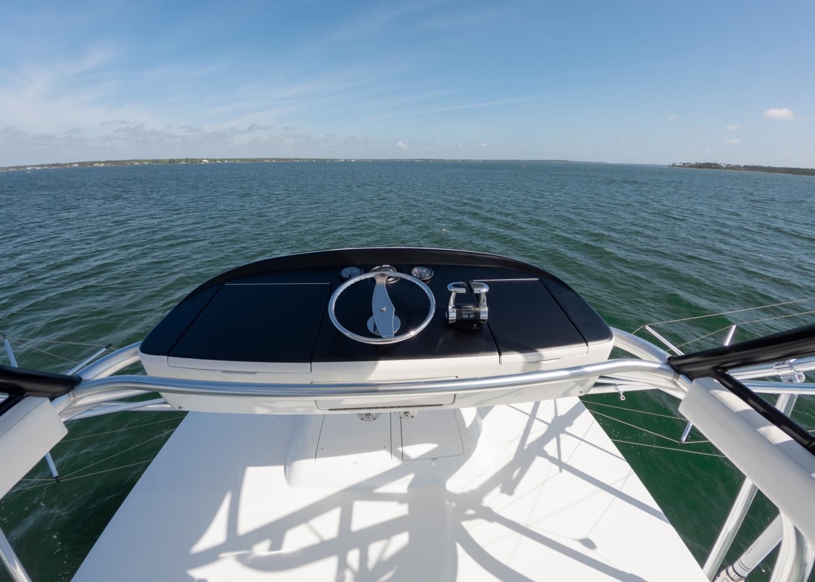 2018 52 Viking Sport Tower Wild Eagle Tower (3)