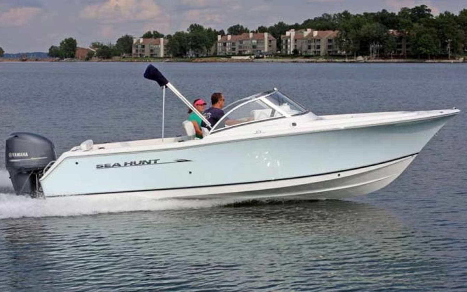 2013 Sea Hunt Escape 234 LE